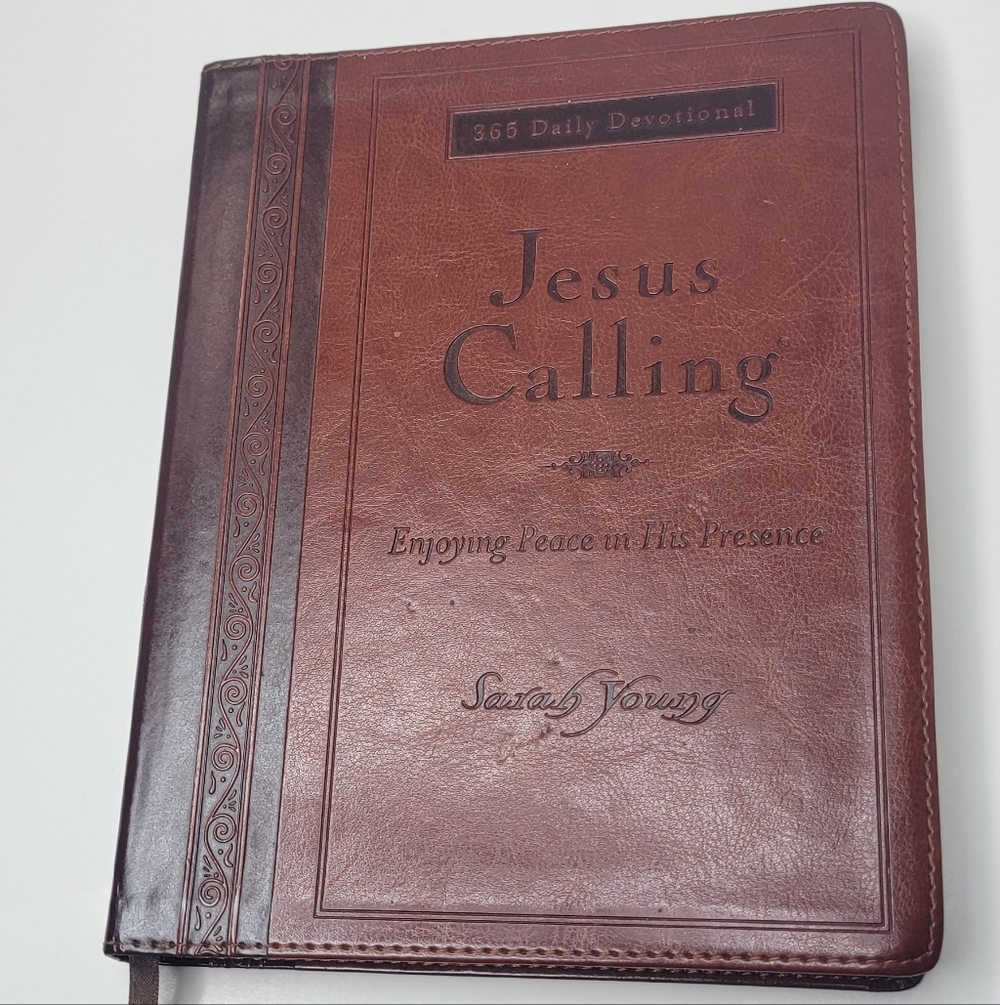 2 Book Combo Jesus Calling by Sarah Young and Break Out by Joel Osteen